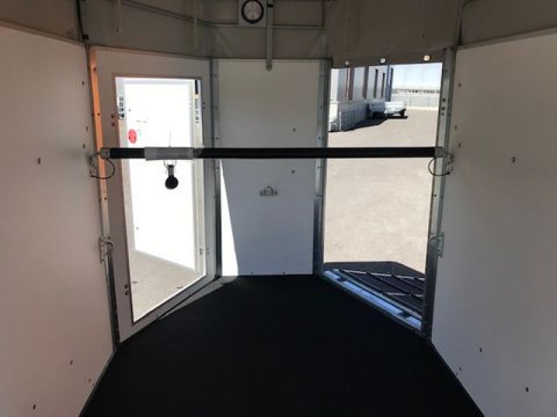 Viehanhänger des Typs Böckmann Viehanhänger VH 3016/24 Holz 2,4to 3,05x1,65m, Neumaschine in Tamsweg (Bild 16)