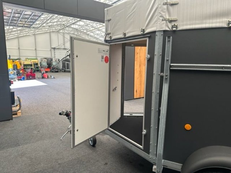 Viehanhänger des Typs Böckmann Viehanhänger VH 3016/27 Holz mit Aluboden, Neumaschine in Tamsweg (Bild 12)