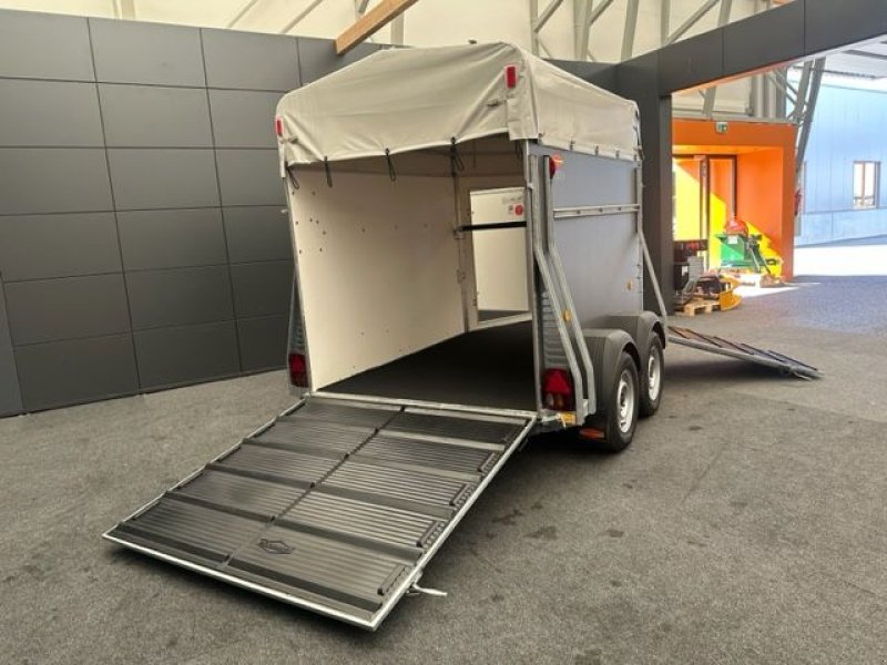 Viehanhänger des Typs Böckmann Viehanhänger VH 3016/27 Holz mit Aluboden, Neumaschine in Tamsweg (Bild 18)