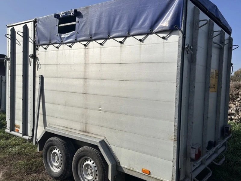 Viehanhänger of the type Daltec Viehtransportanhänger, Gebrauchtmaschine in Avenches (Picture 1)