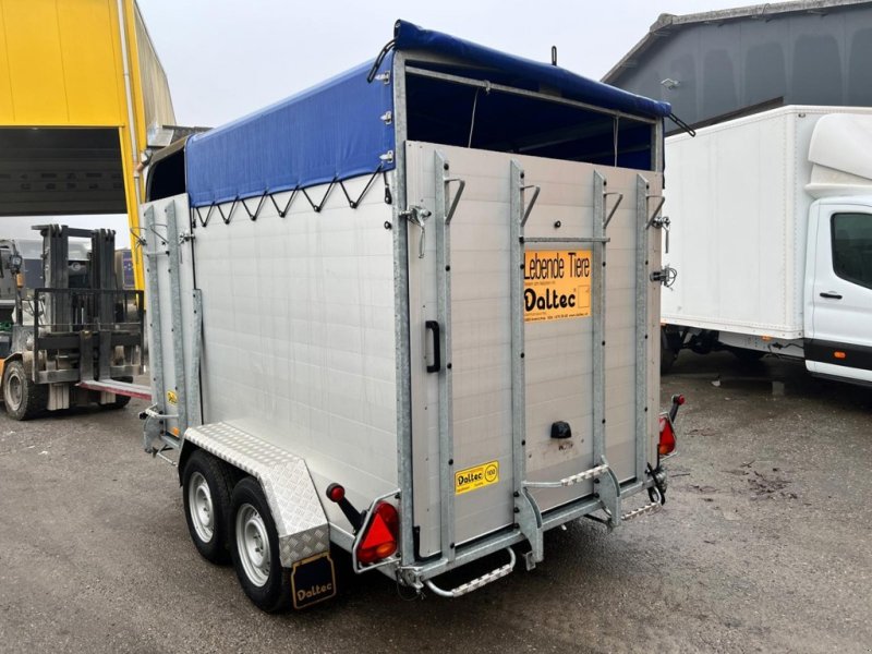 Viehanhänger des Typs Daltec Viehtransportanhänger, Gebrauchtmaschine in Avenches (Bild 1)