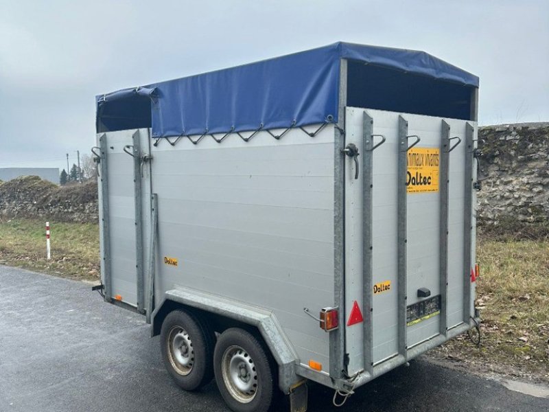 Viehanhänger tipa Daltec Viehtransportanhänger, Gebrauchtmaschine u Avenches (Slika 1)