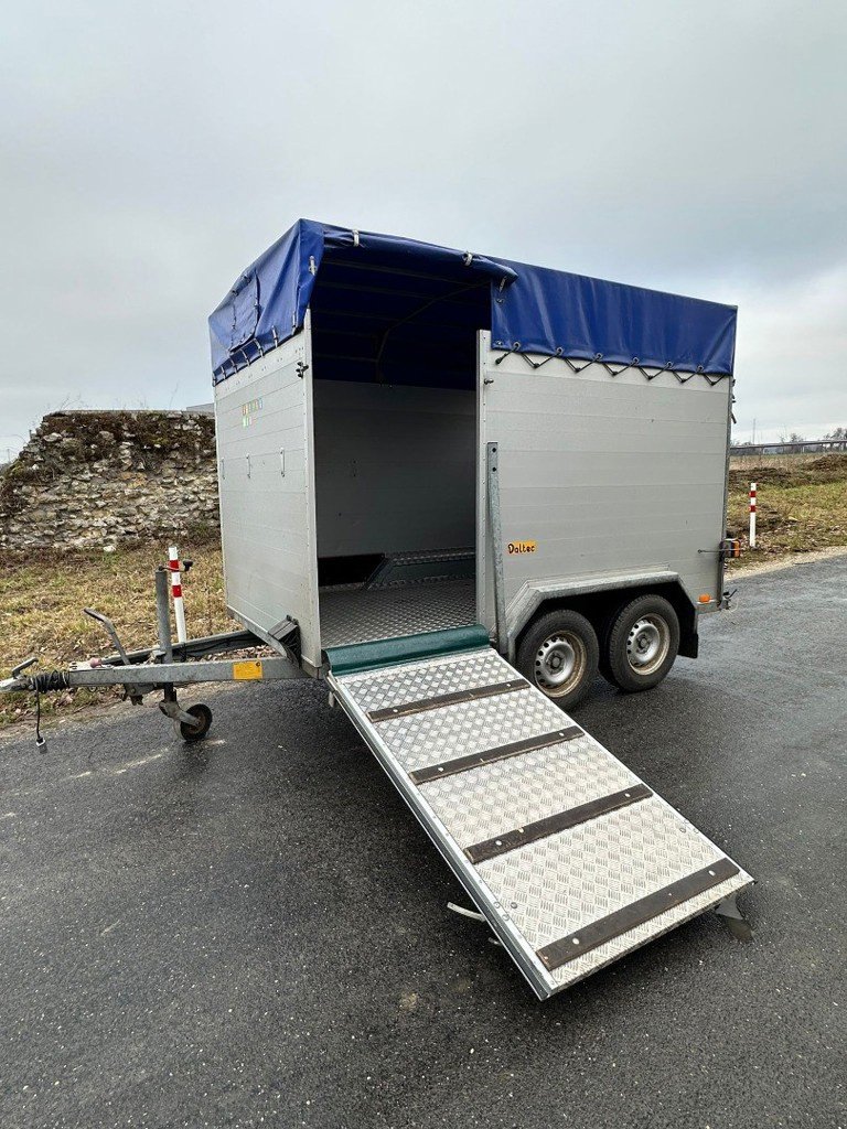 Viehanhänger of the type Daltec Viehtransportanhänger, Gebrauchtmaschine in Avenches (Picture 3)