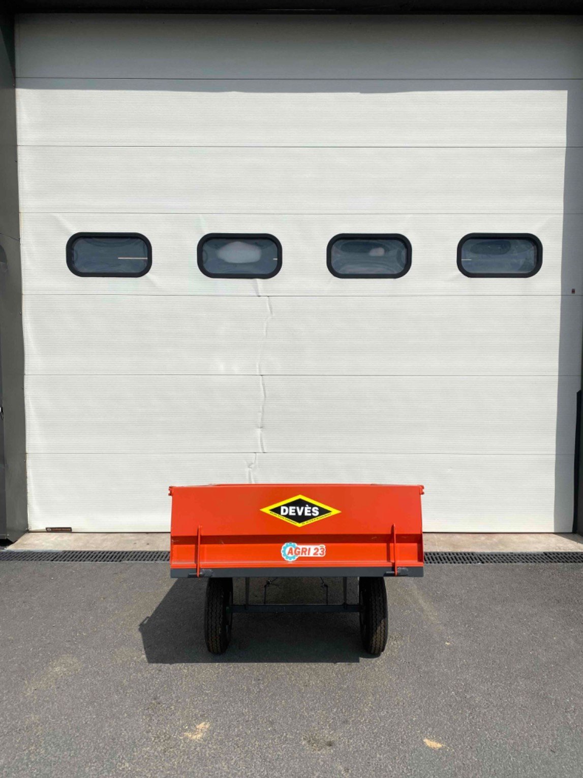 Viehanhänger typu Deves Remorque T14 Deves, Gebrauchtmaschine v LA SOUTERRAINE (Obrázek 4)
