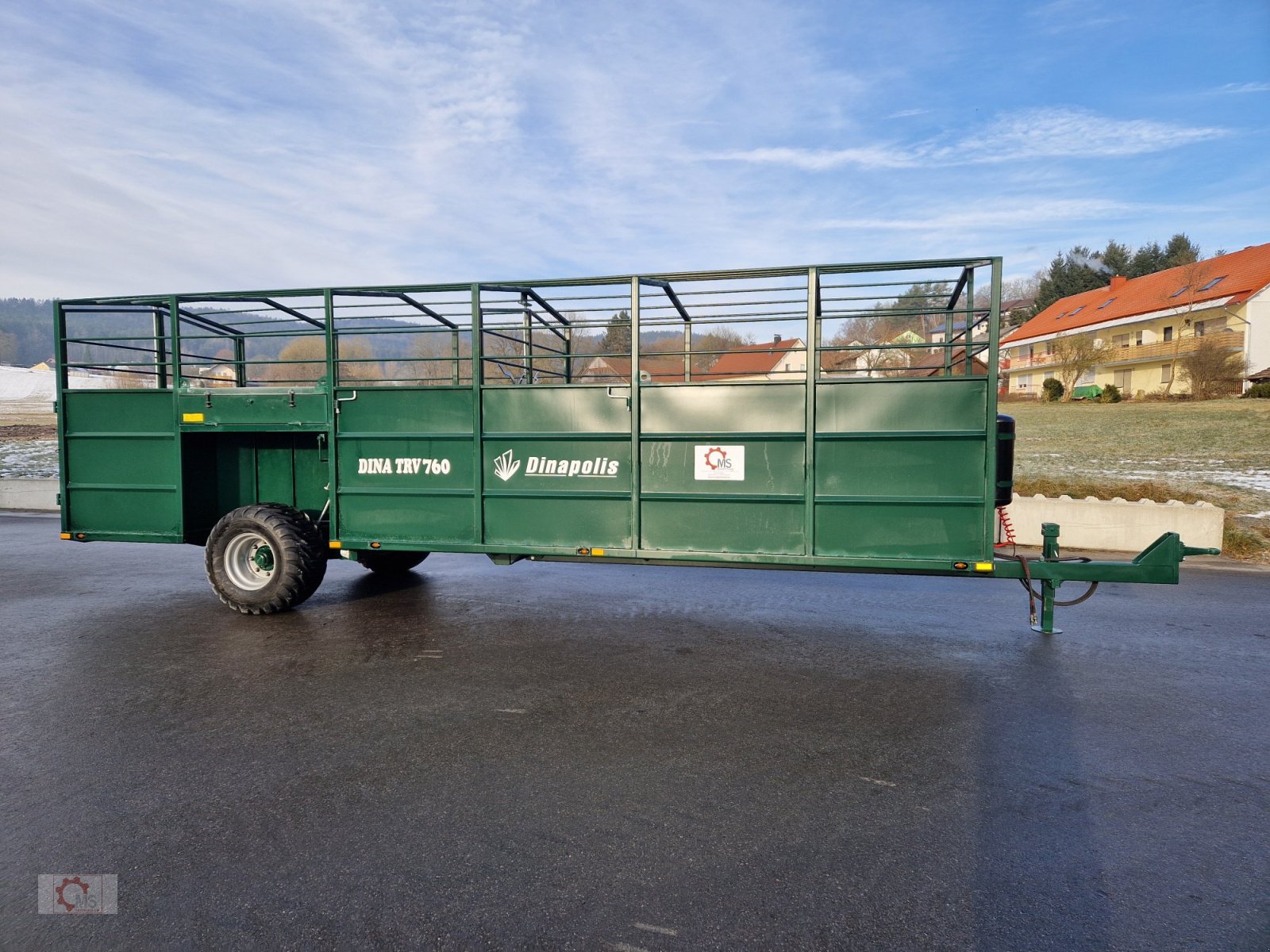 Viehanhänger типа Dinapolis TRV 760 Tiertransportwagen Druckluft Hydr. Absenkbar, Neumaschine в Tiefenbach (Фотография 8)