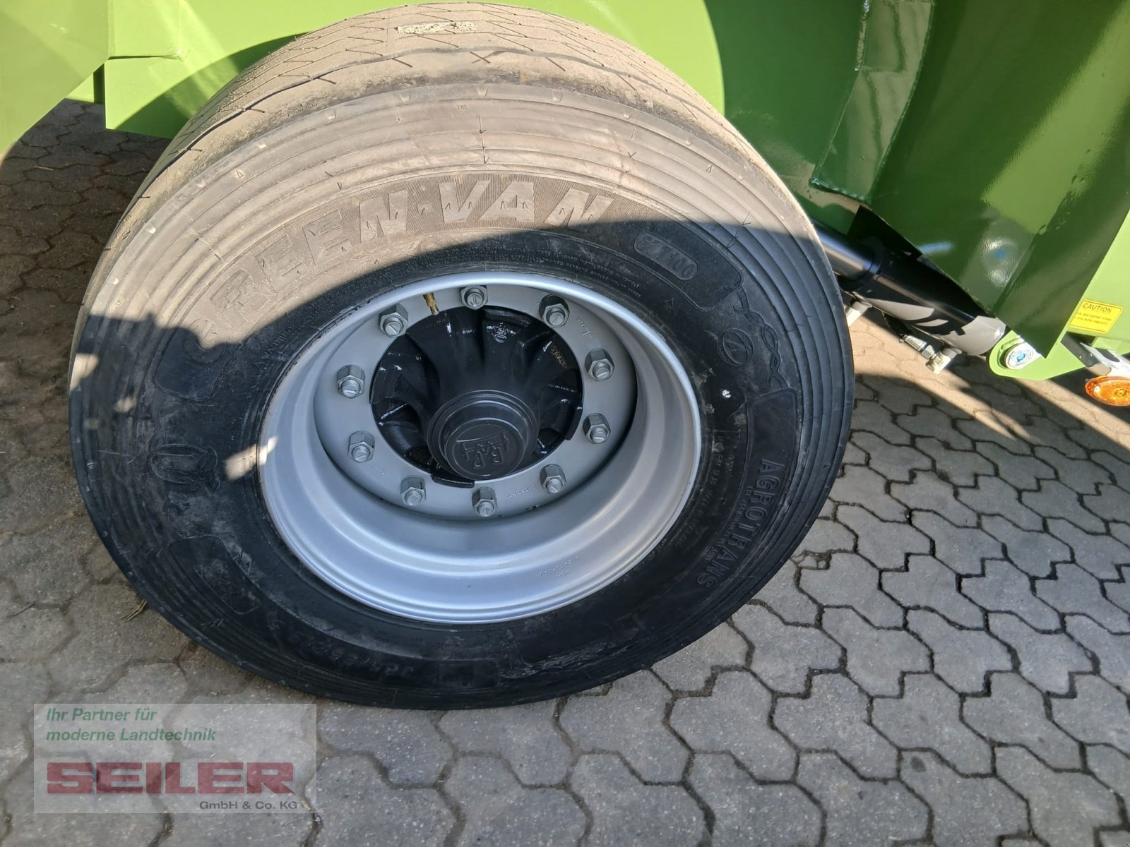 Viehanhänger tipa Fliegl TTW 100 Einachs, Neumaschine u Ansbach (Slika 7)