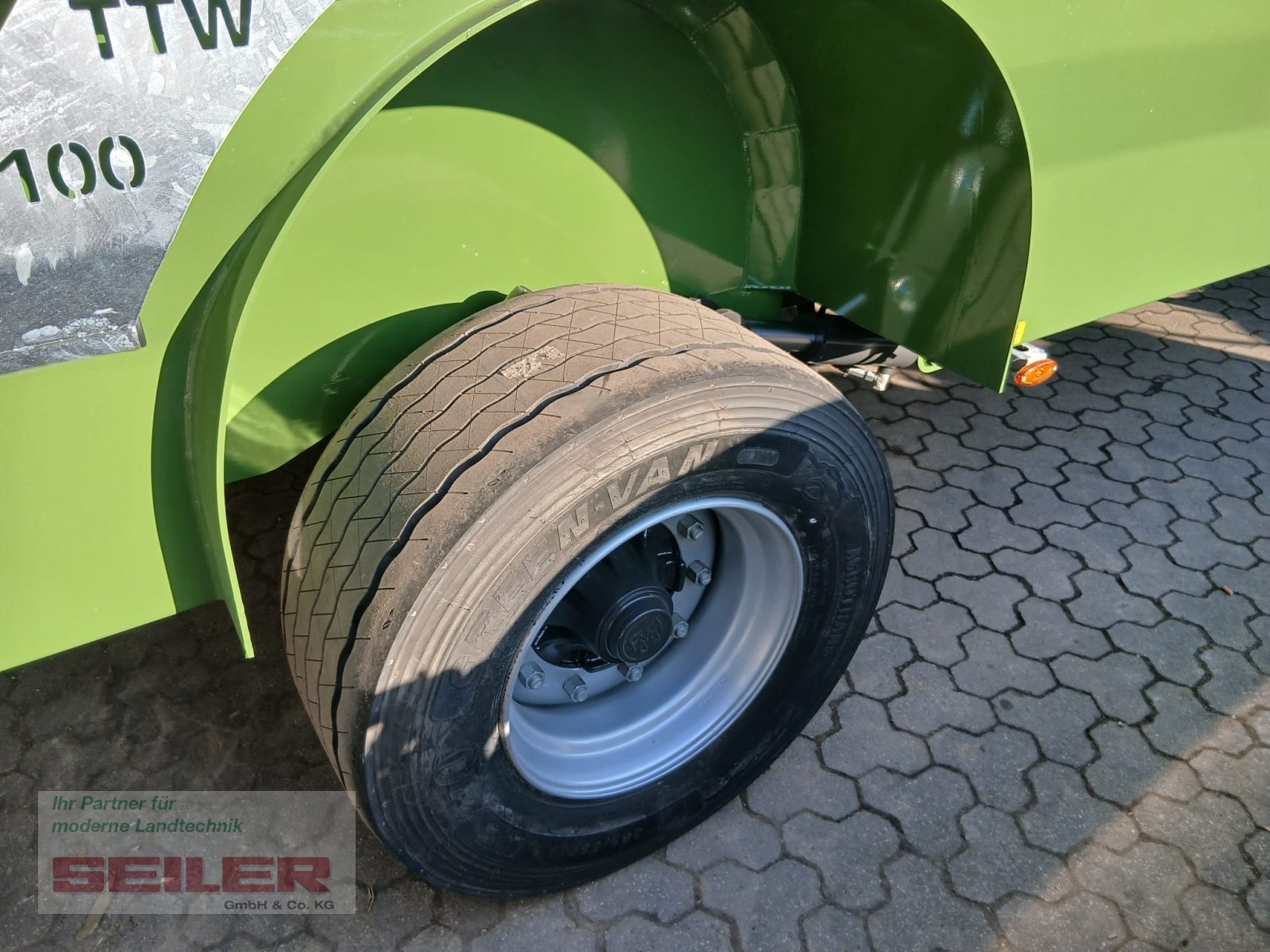 Viehanhänger tipa Fliegl TTW 100 Einachs, Neumaschine u Ansbach (Slika 8)