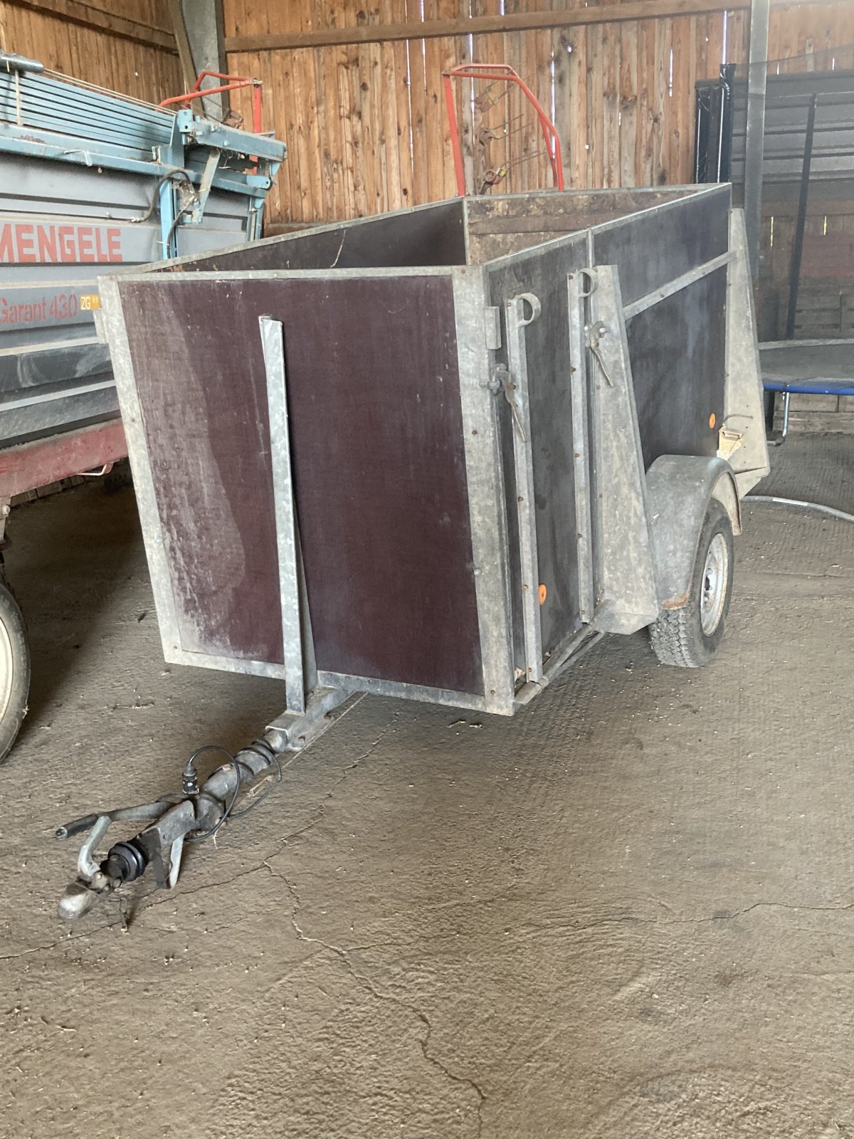 Viehanhänger typu Hirth Viehstransportanhänger, Gebrauchtmaschine v Donaueschingen (Obrázek 1)