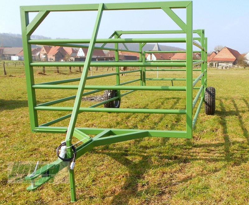 Viehanhänger of the type Joma-Tech Viehtreibewagen Treibwagen von Joma-Tech Lieferbar mit oder ohne Fress-/Fanggitter, Neumaschine in Willebadessen (Picture 4)
