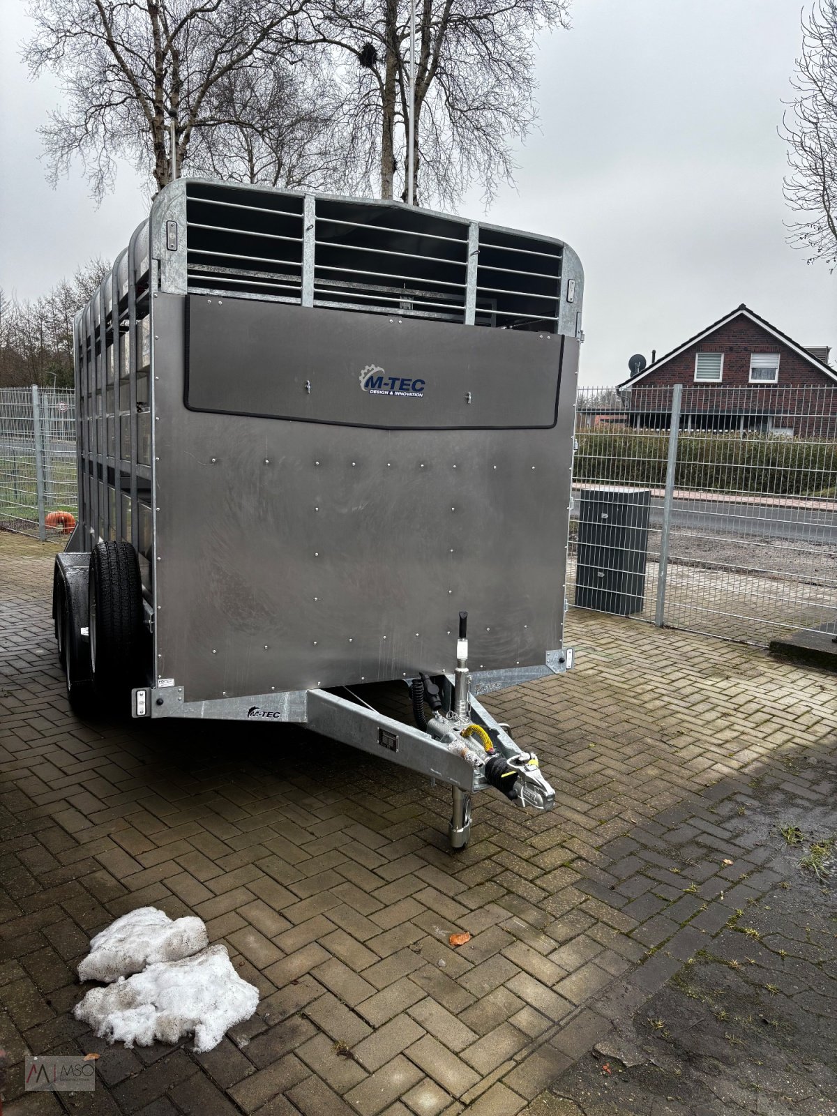 Viehanhänger типа M-Tec PKW Viehanhänger 2 Achser, Neumaschine в Berumerfehn (Фотография 3)