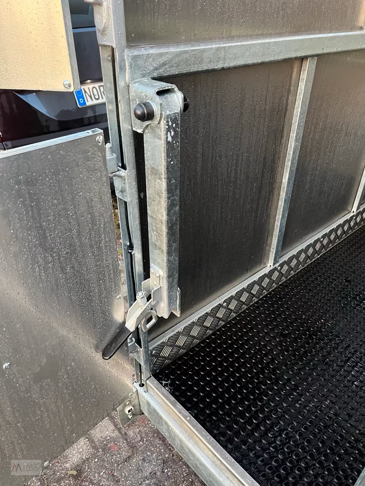 Viehanhänger типа M-Tec PKW Viehanhänger, Neumaschine в Berumerfehn (Фотография 14)