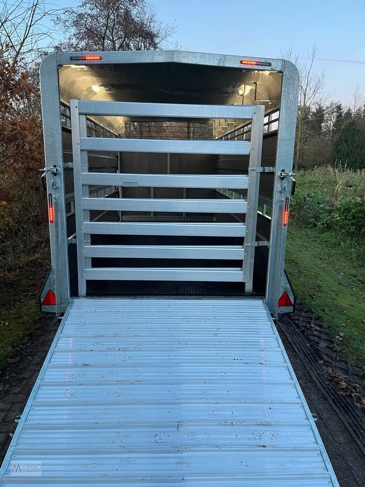 Viehanhänger типа M-Tec PKW Viehanhänger, Neumaschine в Berumerfehn (Фотография 21)