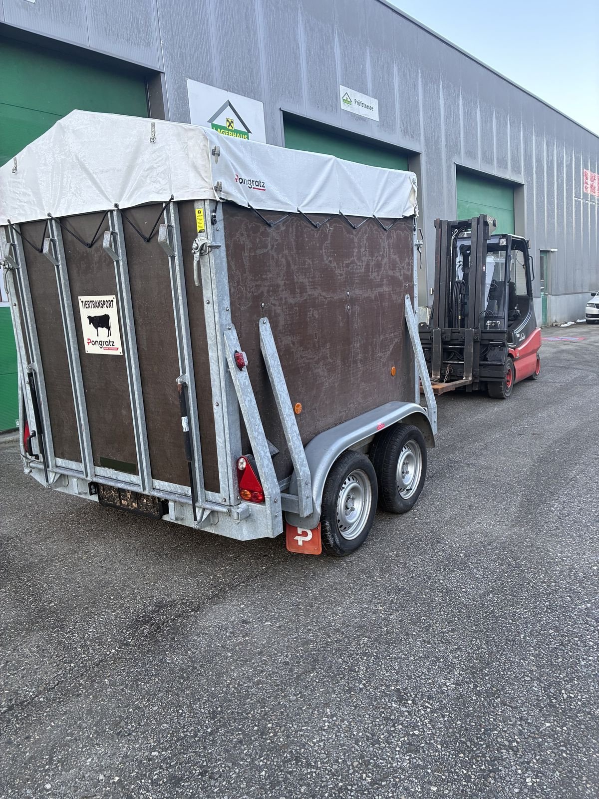 Viehanhänger tipa Pongratz VA 282 T, Gebrauchtmaschine u Bergheim (Slika 3)