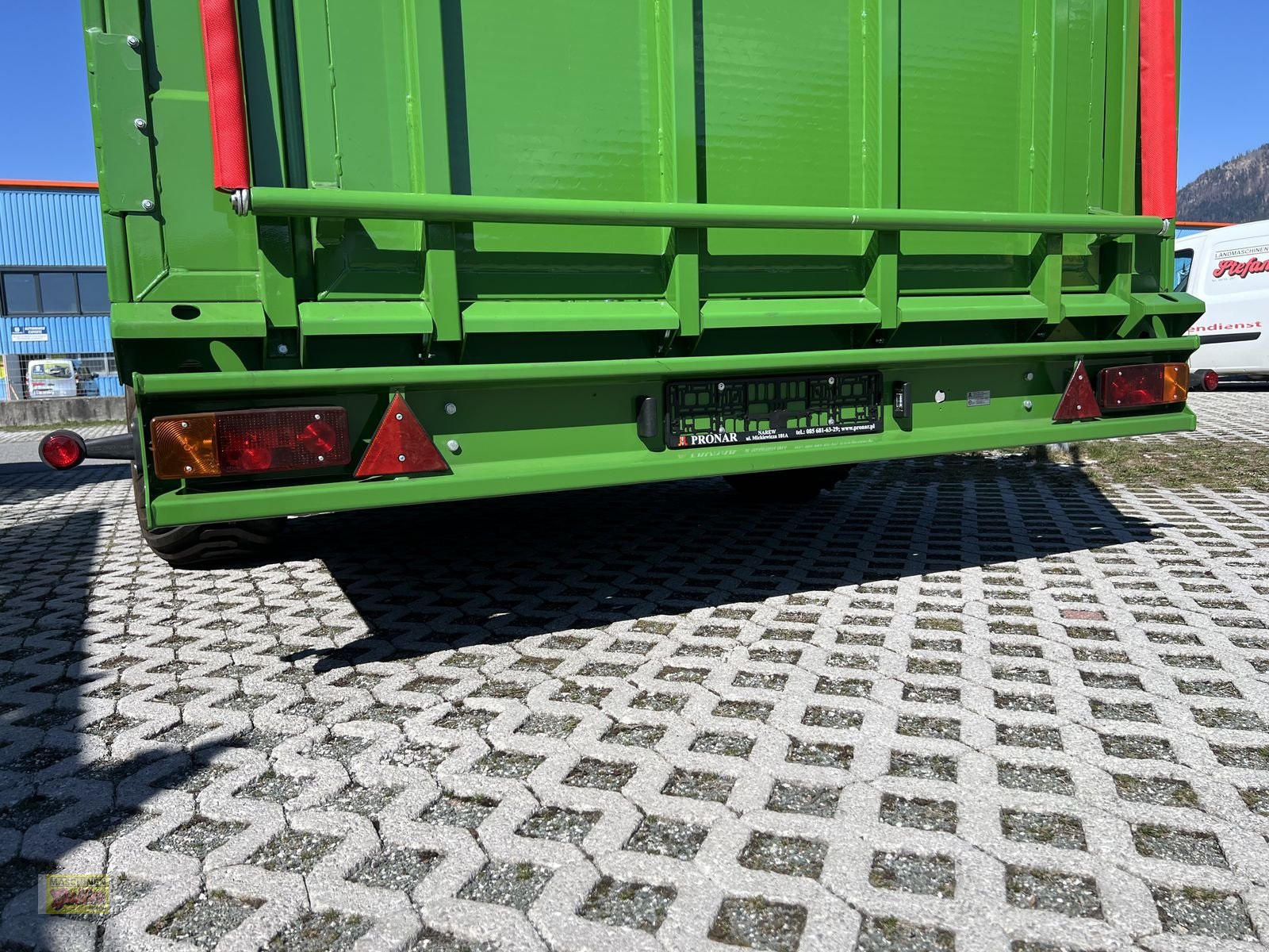 Viehanhänger des Typs PRONAR Kurier T046, Neumaschine in Kötschach (Bild 21)