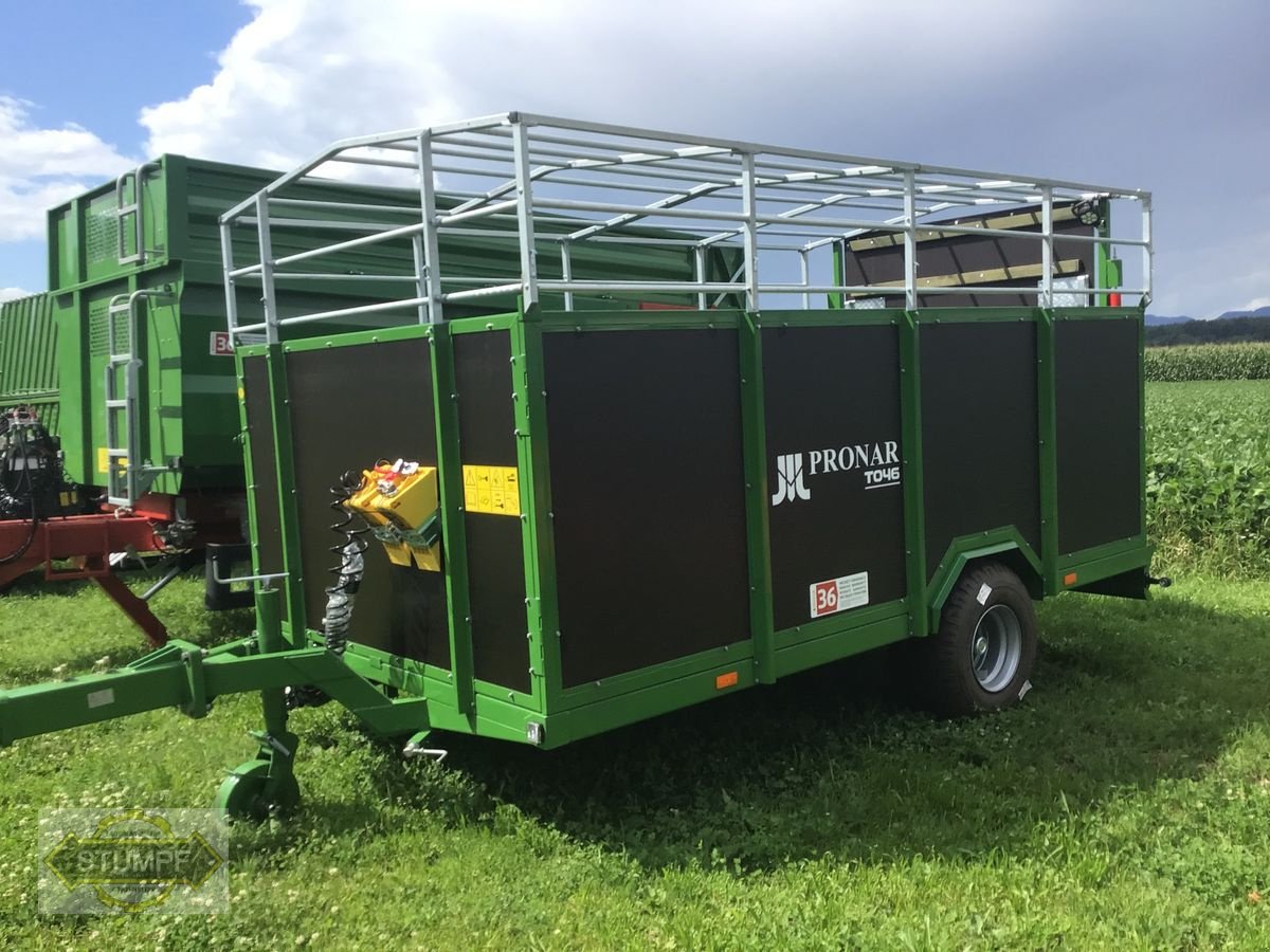 Viehanhänger des Typs PRONAR T046, Neumaschine in Grafenstein (Bild 1)