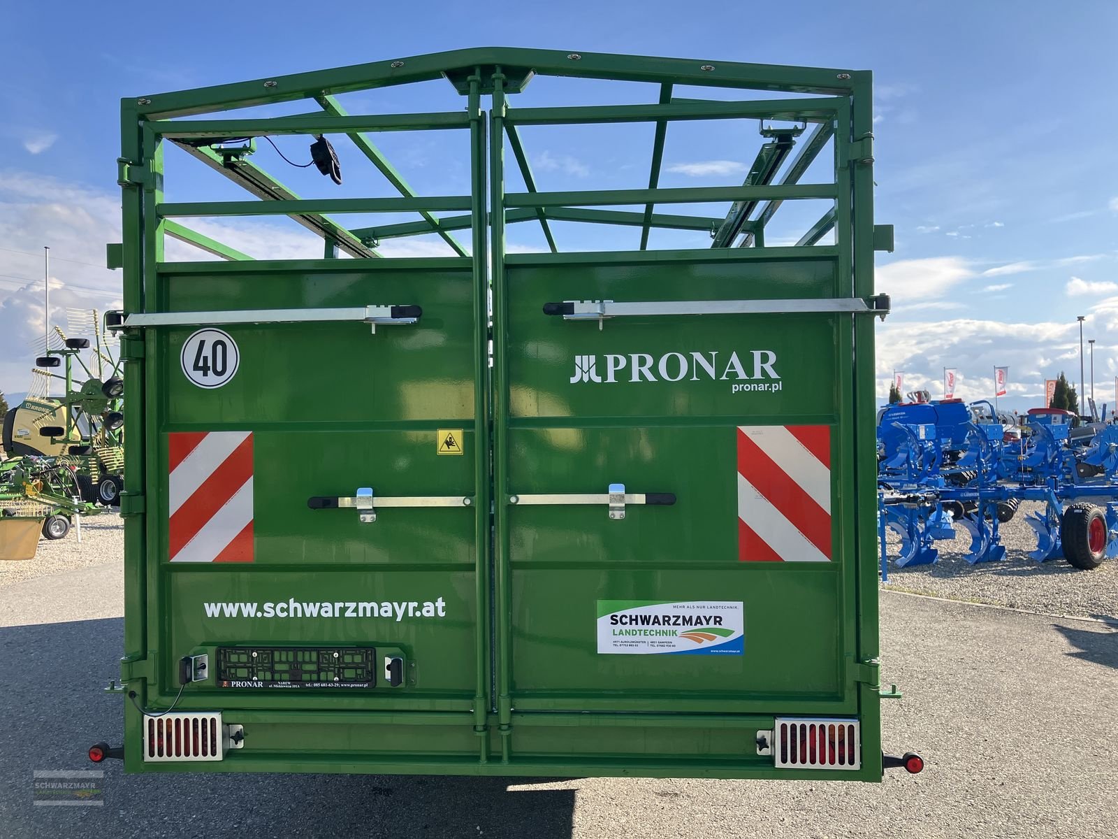 Viehanhänger des Typs PRONAR T046H Viehanhänger hydr., Neumaschine in Gampern (Bild 10)