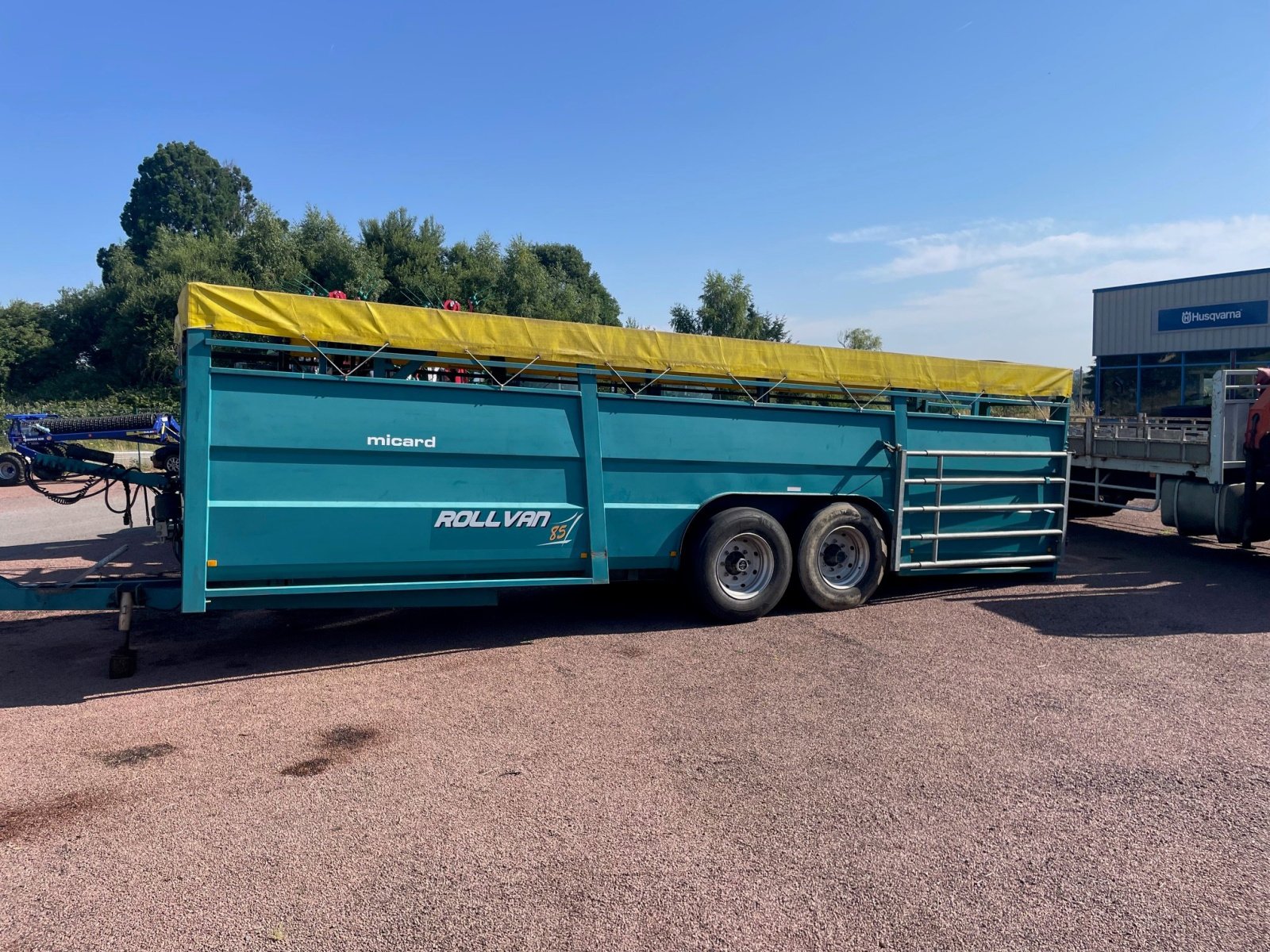 Viehanhänger des Typs Rolland Rollvan 85, Gebrauchtmaschine in LA SOUTERRAINE (Bild 4)
