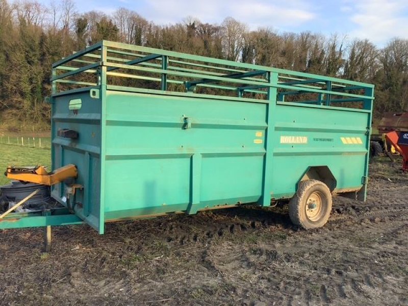 Viehanhänger от тип Rolland V52, Gebrauchtmaschine в les hayons (Снимка 2)