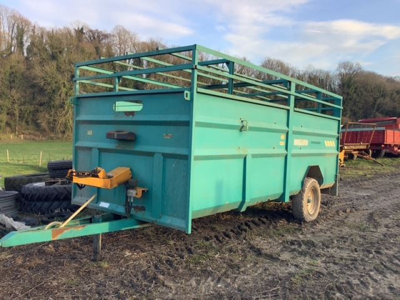 Viehanhänger от тип Rolland V52, Gebrauchtmaschine в les hayons (Снимка 3)