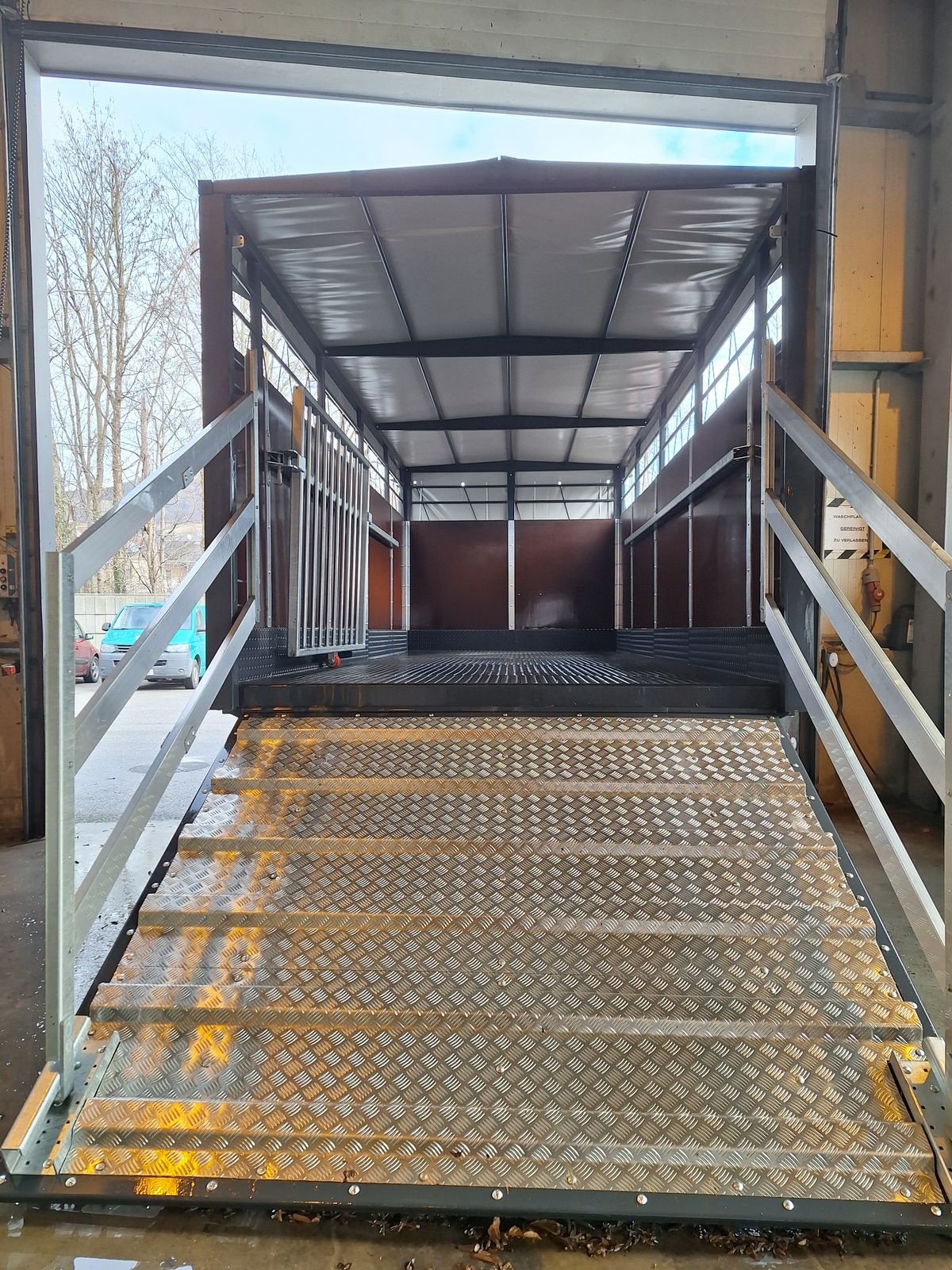 Viehanhänger des Typs Schwaighofer Anhänger 12 to, Neumaschine in Bergheim (Bild 15)