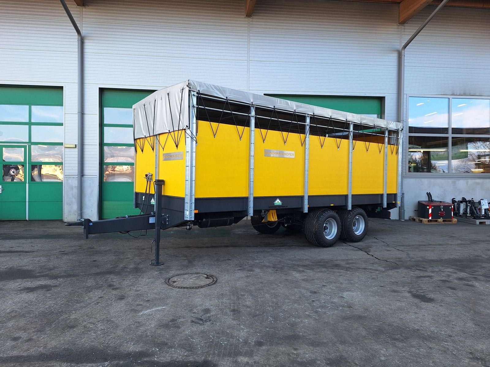 Viehanhänger Türe ait Schwaighofer Sonstiges, Neumaschine içinde Bergheim (resim 1)