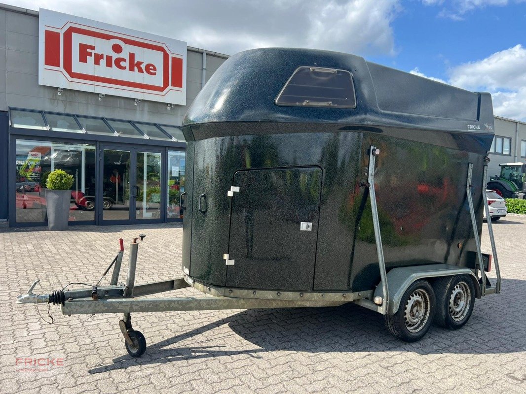 Viehanhänger van het type Sluis Polyesteraufbau 2000kg, Gebrauchtmaschine in Demmin (Foto 1)