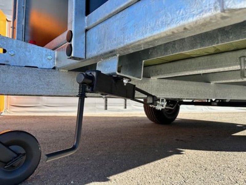 Viehanhänger typu Sonstige 6 Viehtransporter 4,16x2,23x2,00m 5,2to, Neumaschine v Tamsweg (Obrázek 15)