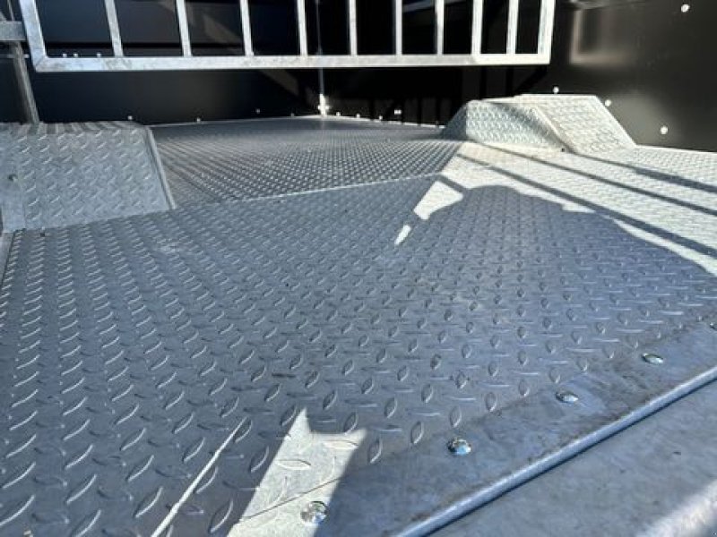 Viehanhänger typu Sonstige 6 Viehtransporter 4,16x2,23x2,00m 5,2to, Neumaschine v Tamsweg (Obrázek 21)