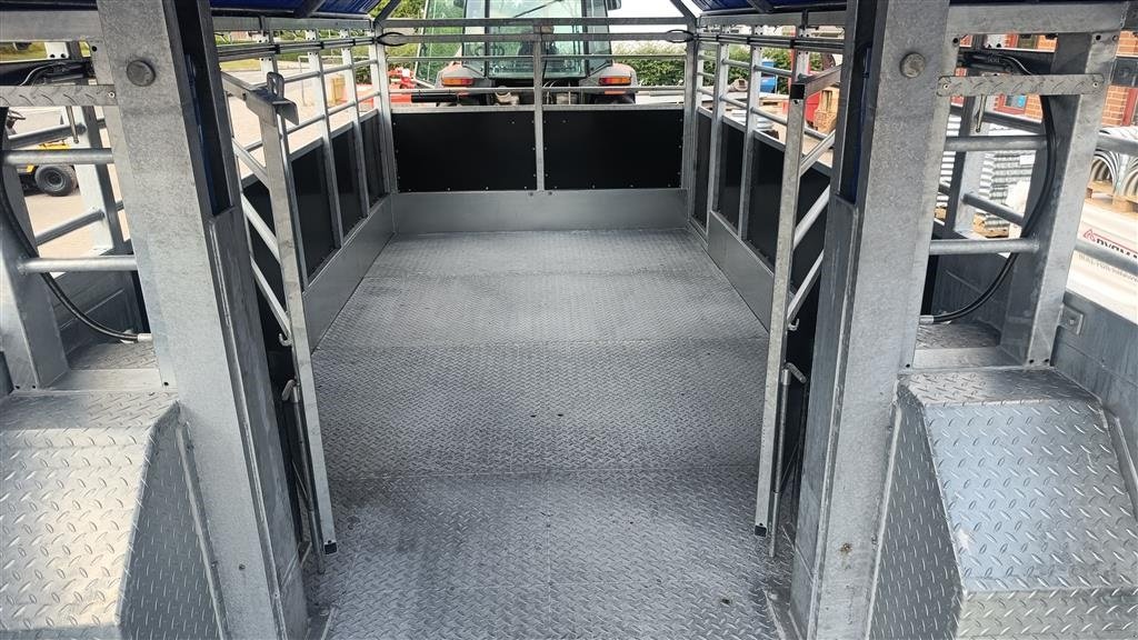 Viehanhänger typu Sonstige 7 meter, Bred hydraulisk undervogn, Gebrauchtmaschine v Egtved (Obrázek 11)