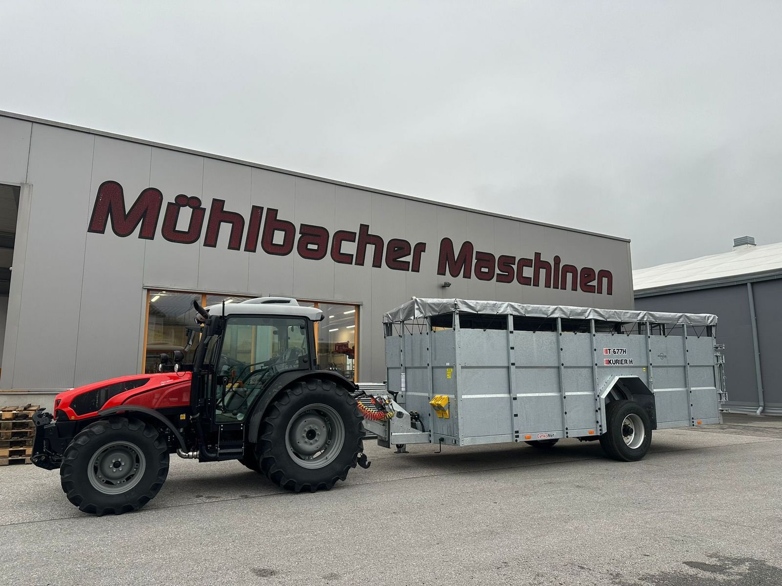 Viehanhänger des Typs Sonstige Cynkomet Viehtransporter Kurier T 677H, Neumaschine in Tamsweg (Bild 17)