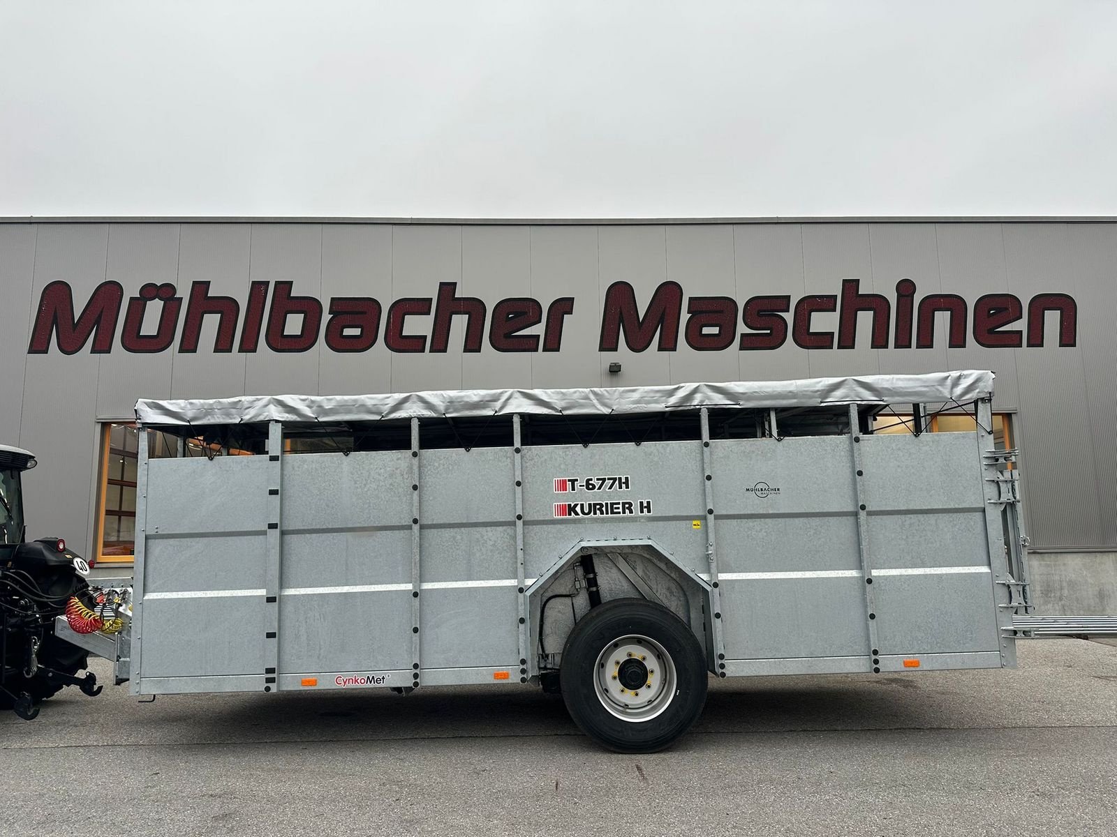 Viehanhänger des Typs Sonstige Cynkomet Viehtransporter Kurier T 677H, Neumaschine in Tamsweg (Bild 19)