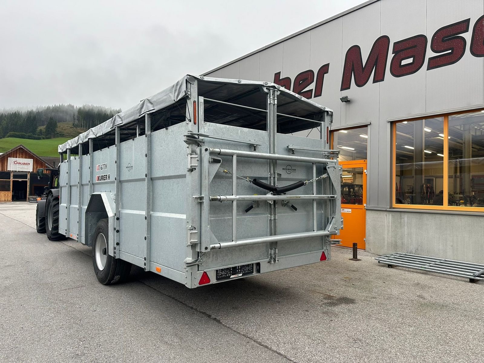 Viehanhänger типа Sonstige Cynkomet Viehtransporter T677H, Neumaschine в Tamsweg (Фотография 16)