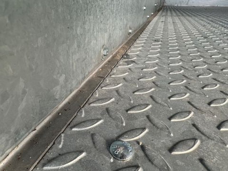 Viehanhänger typu Sonstige Kurier 10 Viehtransporter verzinkt, DL + hydr., Neumaschine v Tamsweg (Obrázek 11)