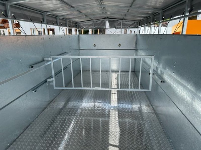 Viehanhänger des Typs Sonstige Kurier 10 Viehtransporter verzinkt Druckluft, Neumaschine in Tamsweg (Bild 17)