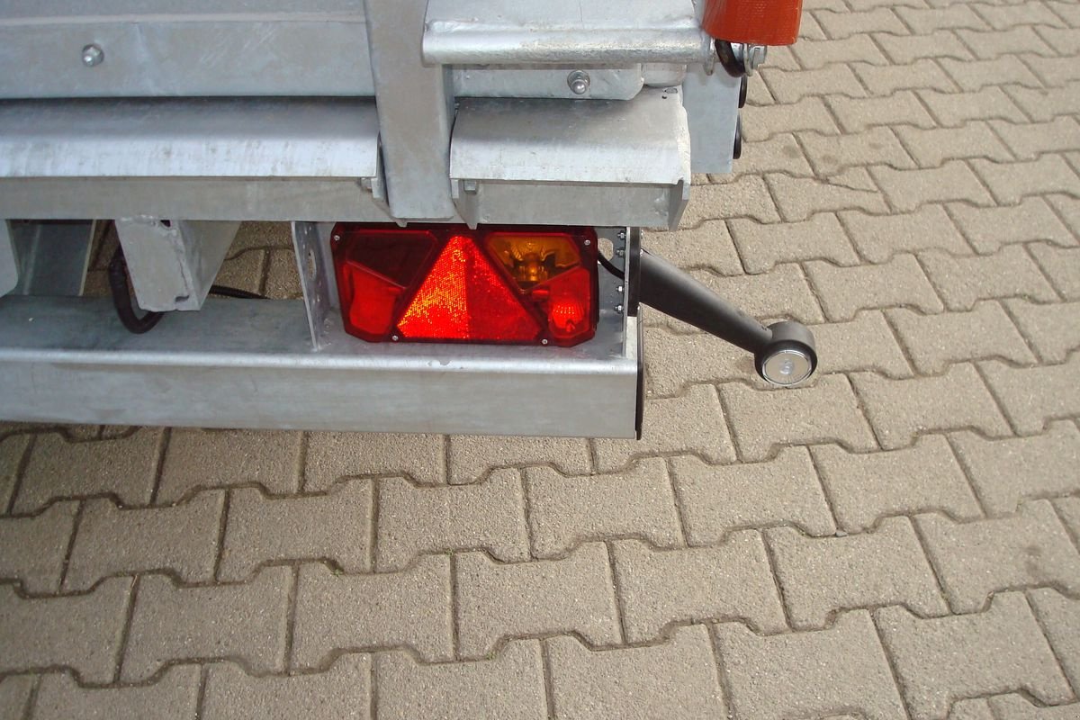 Viehanhänger des Typs Sonstige Kurier 6 Viehanhänger, Neumaschine in Judenburg (Bild 8)