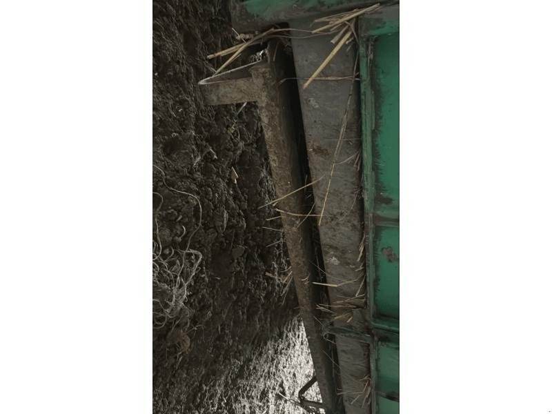 Viehanhänger от тип Sonstige P45, Gebrauchtmaschine в Wargnies Le Grand (Снимка 10)