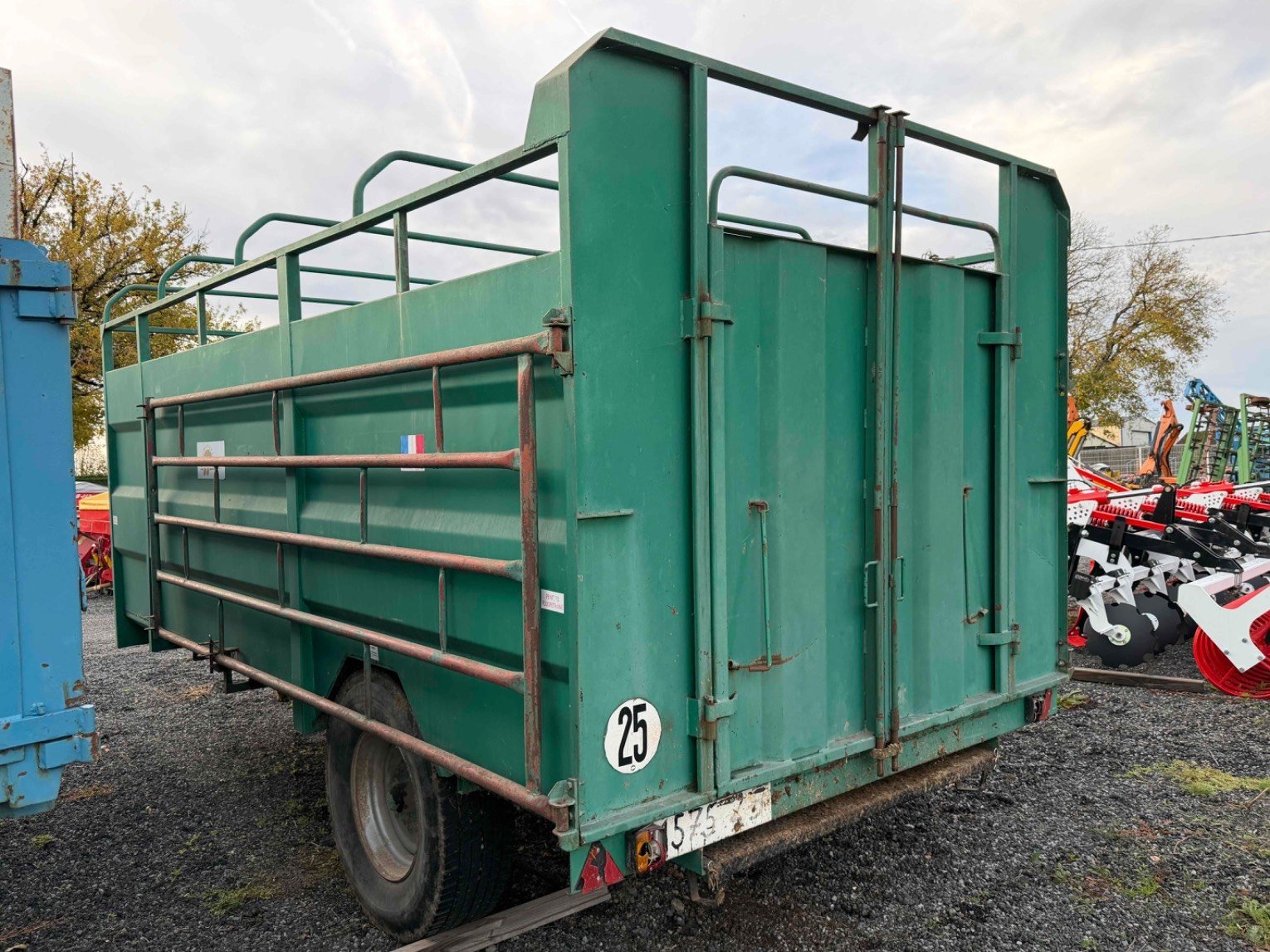 Viehanhänger des Typs Sonstige RB 45, Gebrauchtmaschine in LA SOUTERRAINE (Bild 5)