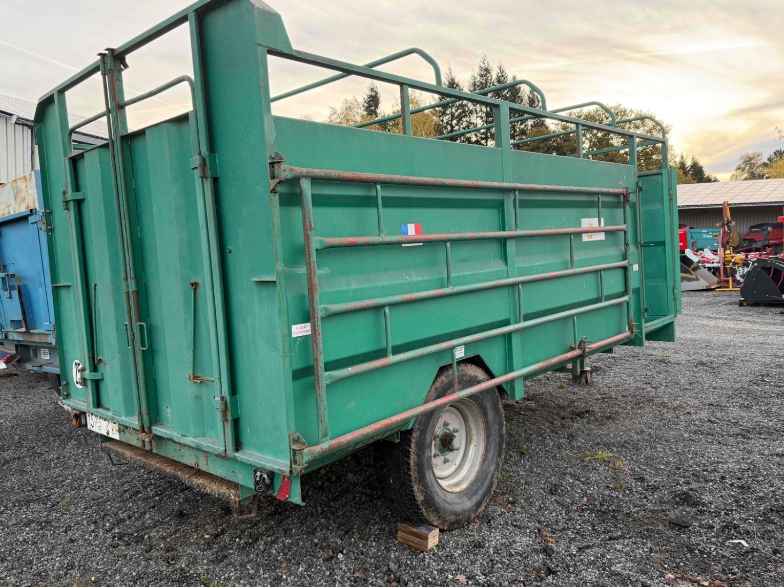 Viehanhänger des Typs Sonstige RB 45, Gebrauchtmaschine in LA SOUTERRAINE (Bild 7)