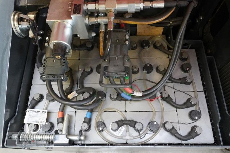 Vierwege- & Seitenstapler tipa Combilift CBE3000, Gebrauchtmaschine u Friedberg-Derching (Slika 5)