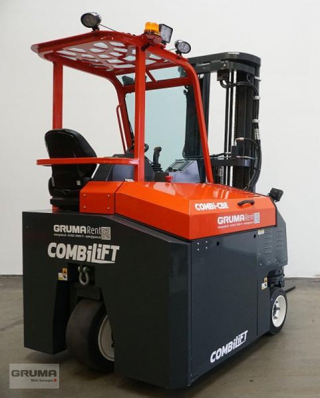 Vierwege- & Seitenstapler typu Combilift CBE3000, Gebrauchtmaschine v Friedberg-Derching (Obrázek 2)