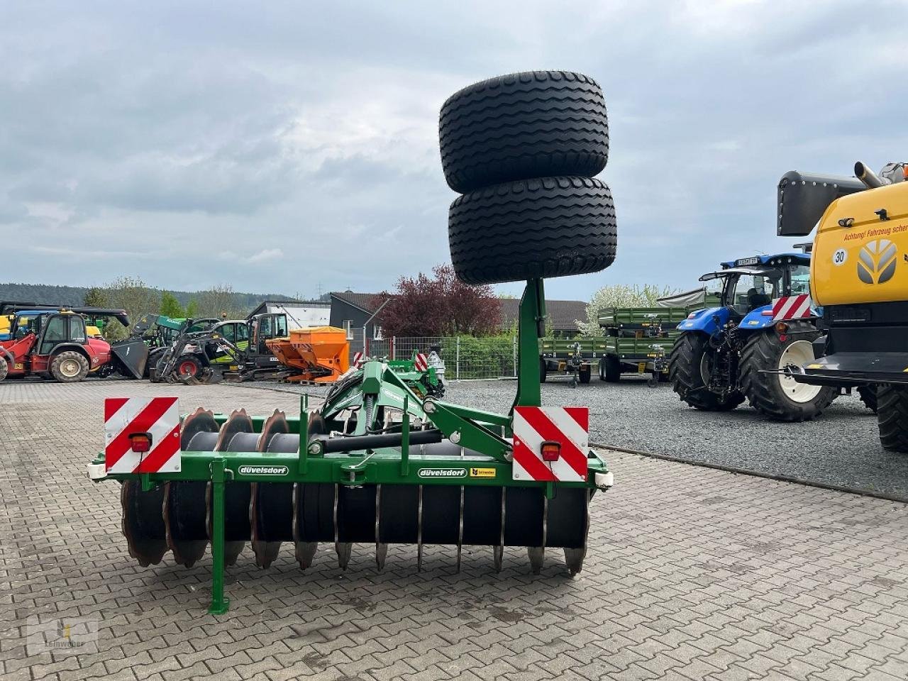 Walze des Typs Düvelsdorf 3 m, Gebrauchtmaschine in Neuhof - Dorfborn (Bild 4)
