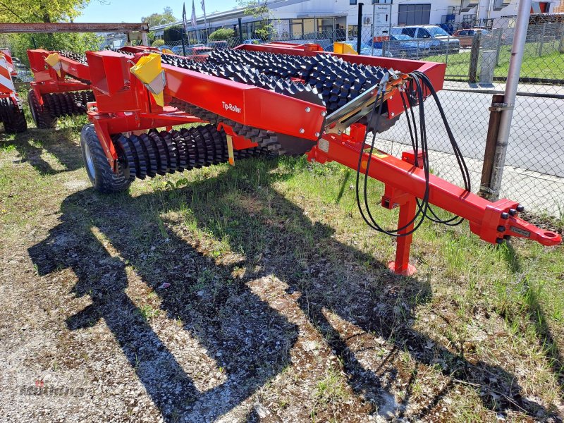 Walze tipa HE-VA Tip-Roller 760, Neumaschine u Neumarkt