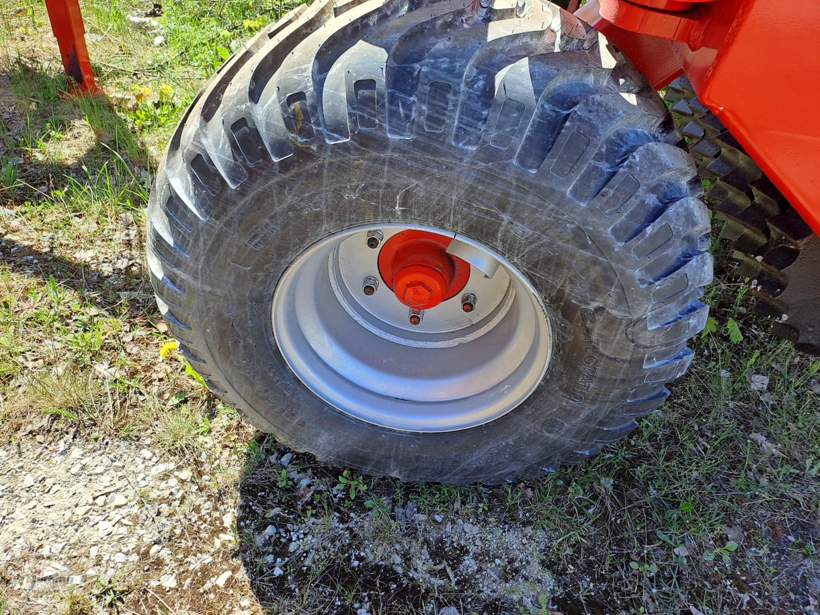 Walze van het type HE-VA Tip-Roller 760, Neumaschine in Neumarkt (Foto 10)