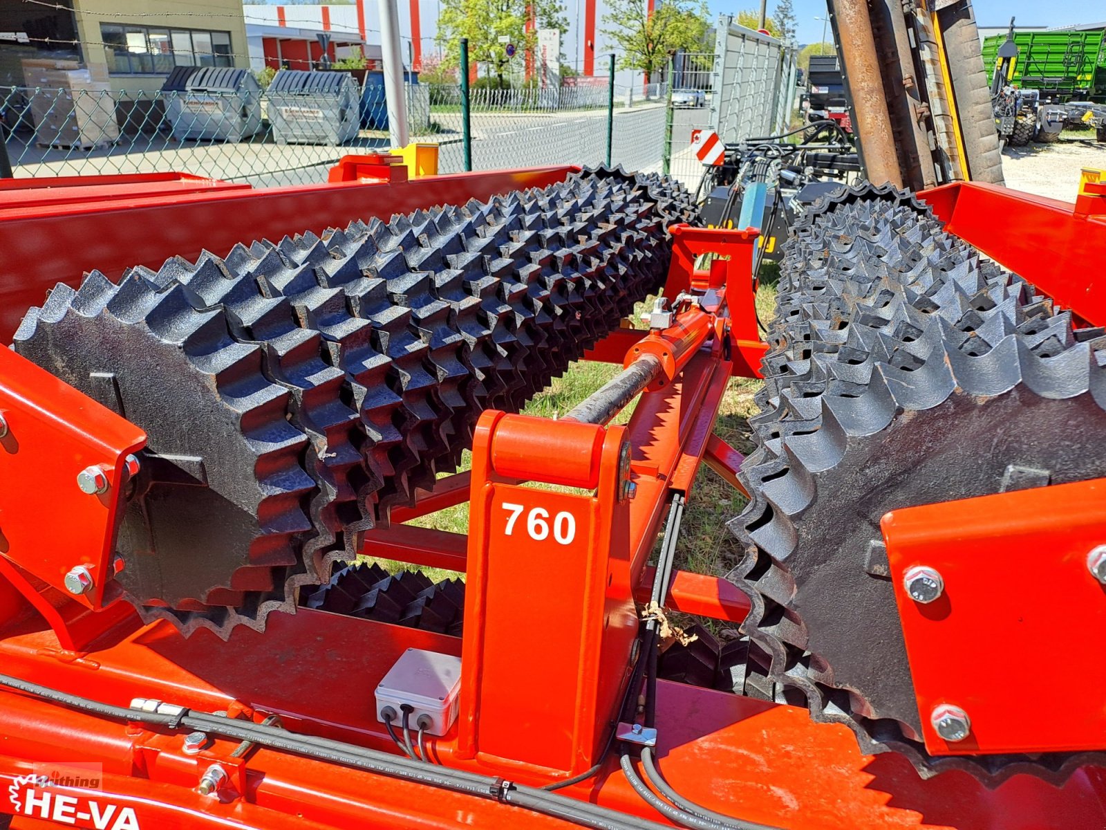 Walze van het type HE-VA Tip-Roller 760, Neumaschine in Neumarkt (Foto 12)