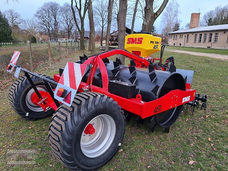 Walze del tipo SMS Golem, Neumaschine en Flessau (Imagen 1)