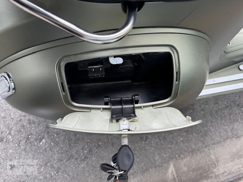 Walze des Typs Sonstige Dreems Amalfi S EV4000 - 75 km/h Elektroroller Roller 1.Hand TOP, Gebrauchtmaschine in Gevelsberg (Bild 6)