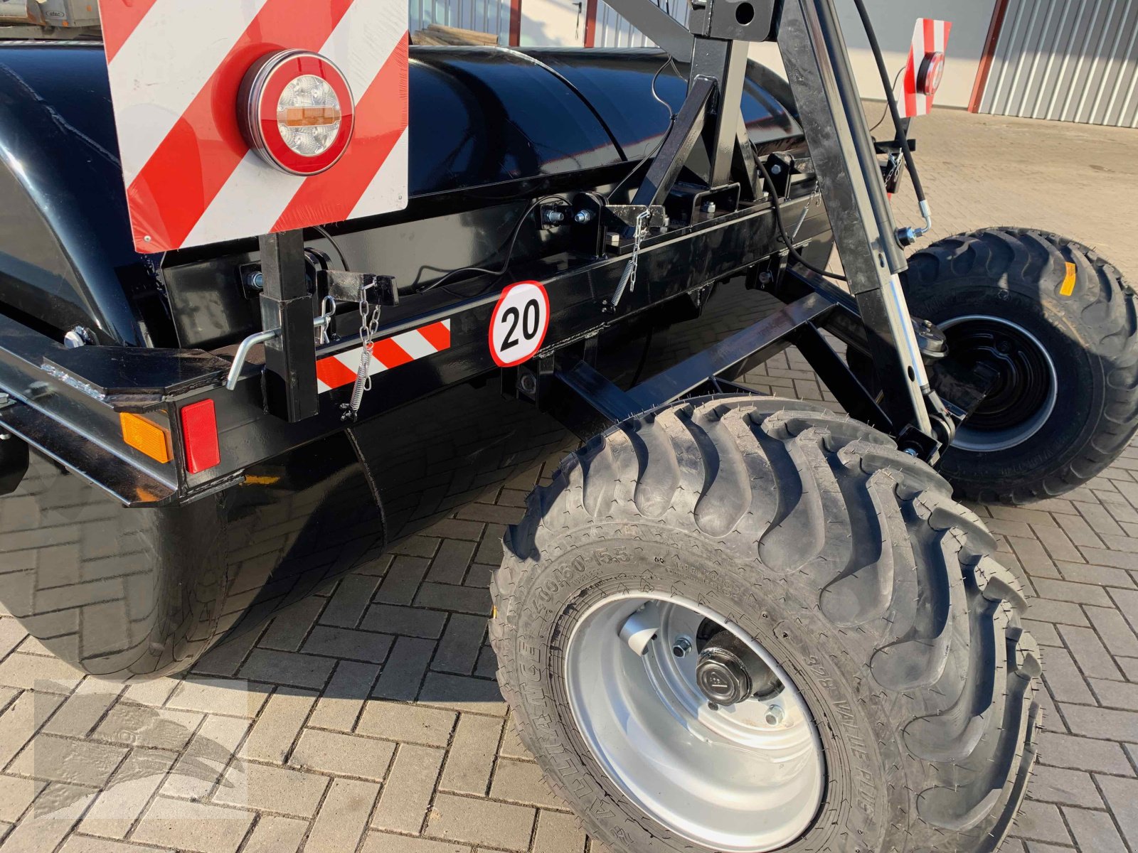 Walze of the type VORATECK Wiesenwalze 275 cm mit DL und Fahrwerk, Neumaschine in Südheide (Picture 5)