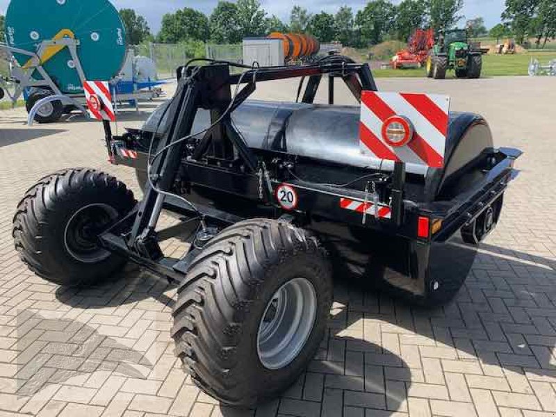 Walze типа Voratek Wiesenwalze 275 cm mit Fahrgestell und DL, Neumaschine в Südheide (Фотография 1)