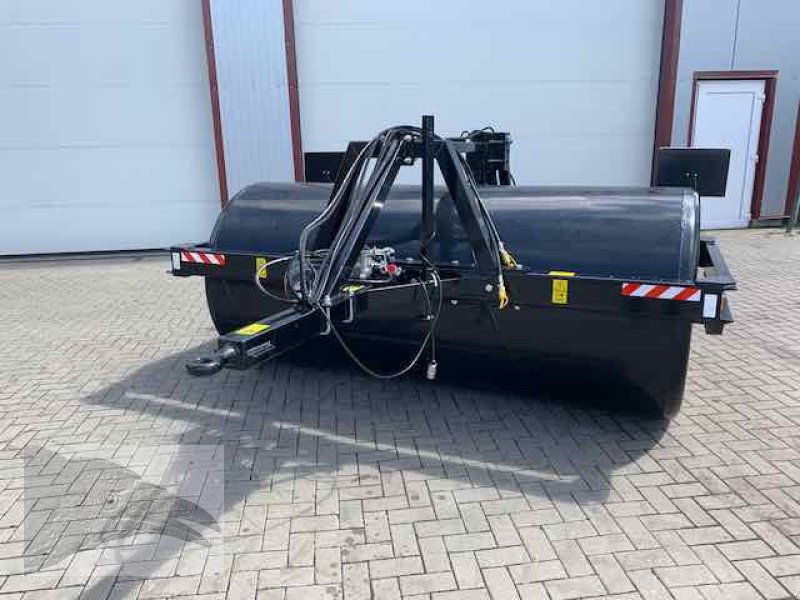 Walze типа Voratek Wiesenwalze 275 cm mit Fahrgestell und DL, Neumaschine в Südheide (Фотография 4)