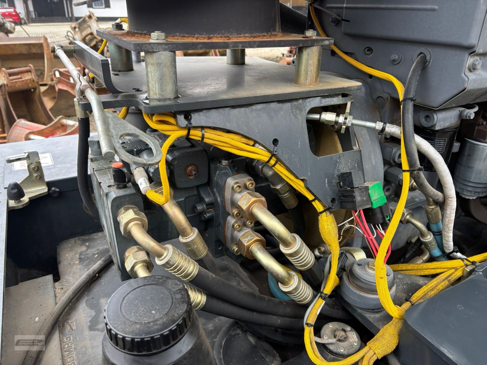 Walzenzug of the type Bomag BW 177 D-4, Gebrauchtmaschine in Deutsch - Goritz (Picture 12)